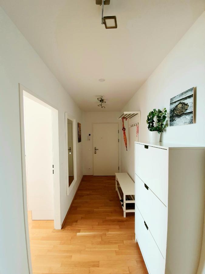 Near Lake Two Bedroom Fully Furnished Apartment Wien Exterior foto